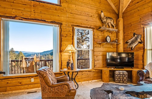 Pagosa Meadows IV Cabin | Secluded cabin with lofted layout, grill, great views, & jetted tub