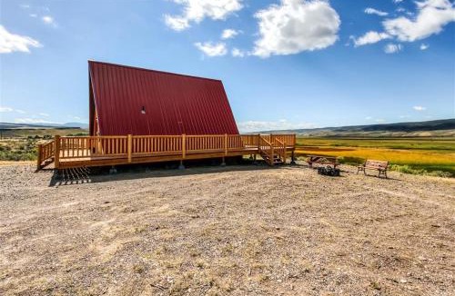Antimony House | Secluded & Cozy Antimony Cabin w/Fire Pit