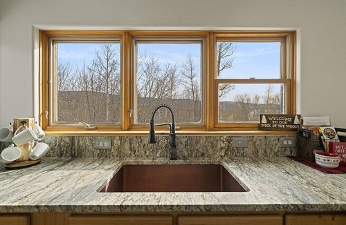 Purgatory House | Secluded Getaway Near Purgatory - Luxurious Hot Tub, Idylic 360° Views, Pets OK!