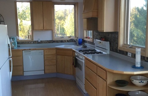 Grand Lake House | Secluded Mountain Home with Stunning Lake Views - Great Summer Get Away!