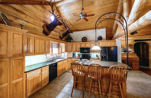 Cheyenne County Cabin | Secluded & Spacious Log Cabin Lodge Located in Western Nebraska - Pet-friendly!