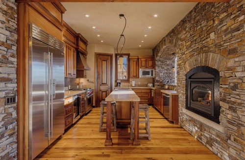 Mountain Village Cabin | See Forever Cabin by InvitedHome | Walk to Hike and Festivals, Fireplace, Views