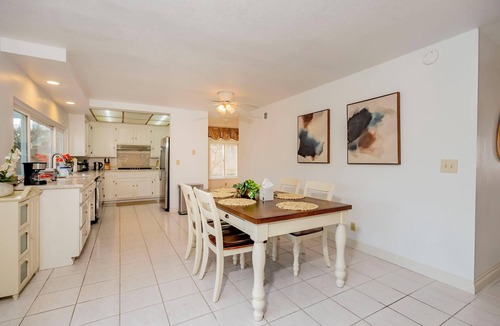 Rowland Heights House | Serene Retreat&Modern Comforts in Rowland Heights