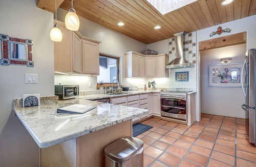 Eldorado at Santa Fe House | Serene Santa Fe Getaway w/Hot Tub & Fireplace!