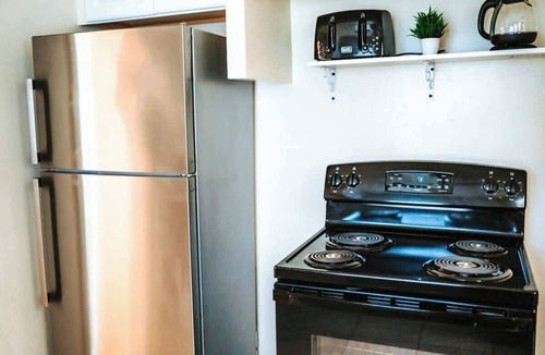 Cleveland Heights House | Sherbrook · Cozy 3BR | Family-Friendly, Near Cleveland Clinic