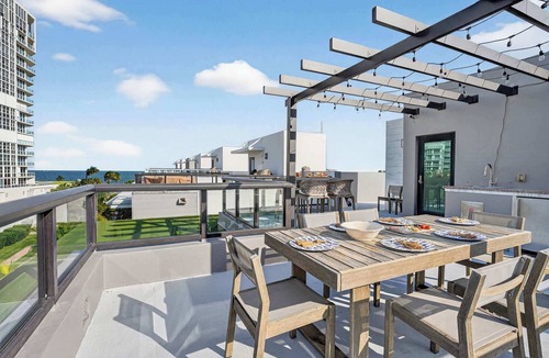 North Beach House | Shoreline Villa by Rove | Rooftop & Beach Access