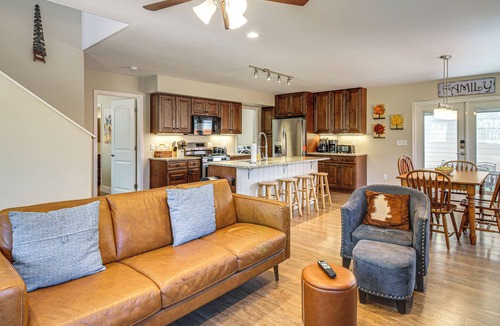 Gunnison House | Shuttle to Crested Butte! 2-Unit Gunnison Retreat