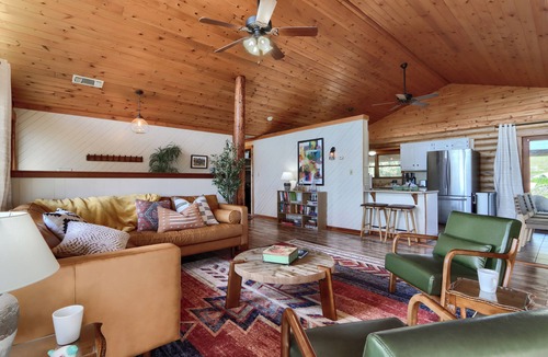 Yosemite Lakes Cabin | Sierra Mountain View Retreat in Coarsegold