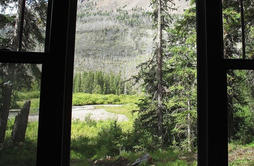 Cooke City-Silver Gate Cabin | Silver Willows Sarva Cabin on 4 Acres by the Creek