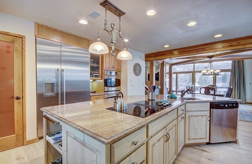 Three Peaks Villa | Silverthorne 2 - Five Bedroom Villa, Sleeps 12