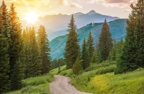 Eagle-Vail Apartment | Ski and Golf Condo - 9 min to VailBC