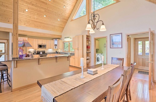 Innsbruck Val Moritz House | Ski + Bike: Home w/Deck & Hot Tub in Granby!