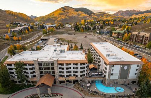 Mount Crested Butte House | Ski In Out Pool Hot Tub Pets OK