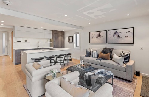 Aspen Condo | Ski-in&Out Renovated 3BR, 3BA w AC, Pool & Hot-tub