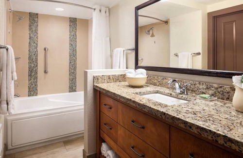 Breckenridge Hotel | Ski In/Ski Out at the Grand Lodge on Peak 7