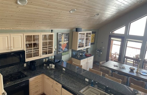 Mount Crested Butte House | SKI-IN-SKI-OUT Chalet. 1 of 2 Houses at the Base of Mt Crested Butte.