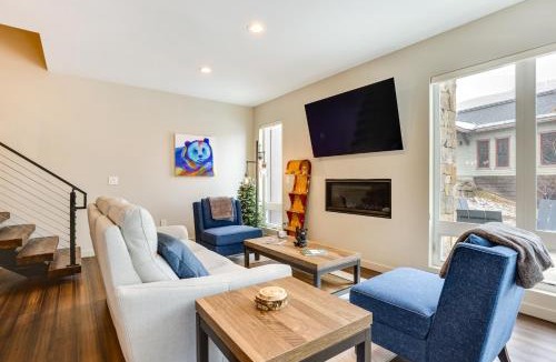 Silvercreek House | Ski-In/Ski-Out Granby Getaway w/Fire Pit!