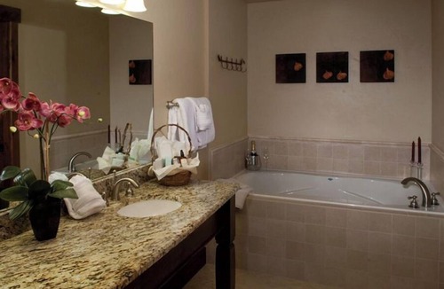 Breckenridge Resort | Ski in Ski Out Luxury Resort