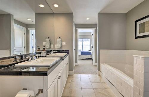 Silvercreek Apartment | Ski-In/Ski-Out Luxe Mountain Getaway in Granby