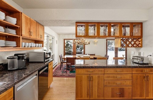 Snowmass Village House | Ski-In/Ski-Out Snowmass Estate with Hot Tub, Fireplaces & Expansive Mountain Views