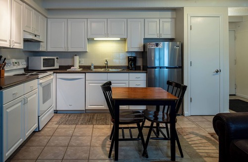 Copper Mountain Village Condo | Ski-in/Walk-out condo, free wifi, covered parking. kitchen, pet friendly!