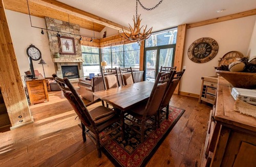 Keystone House | Ski Tip Ranch 8739 by SummitCove Lodging in Colorado
