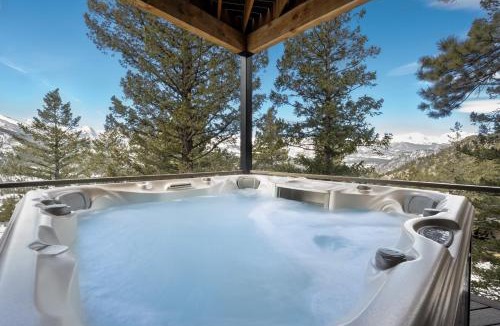 Windcliff Estates House | Skyes Peak - Luxury Mountain Retreat with Breathtaking Views