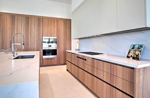 Coral Ridge House | Sleek & Chic Waterfront Home w/ Private Pool!