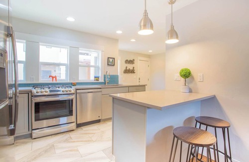 Salida House | Sleeps 10! Walkable to Everything! Pets, Game Room
