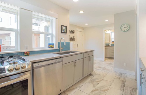 Salida House | Sleeps 10! Walkable to Everything! Pets, Game Room