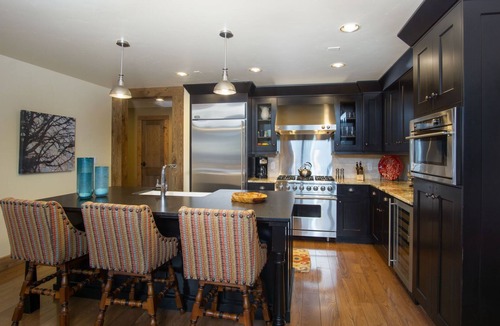 Steamboat Springs Condo | Slopeside Retreat, Luxury Ski In/Out Condo with Views! Outdoor Pool,Hot Tub, Fire Pit!