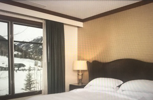 Aspen Resort | Slopeside Ski-In/Ski -Out 2 Bedroom in Ritz-Carlton Aspen Highlands