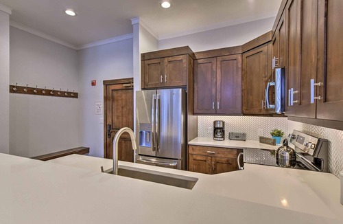 Salt Lake Mountain Resorts Condo | Slopeside Solitude Condo - Walk to Ski Lifts!