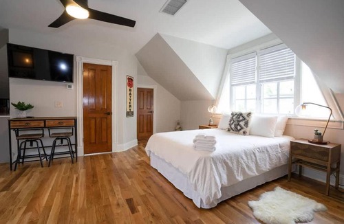 Five Points Hotel | Smiths Crescendo - Curtis Park Club - RiNo