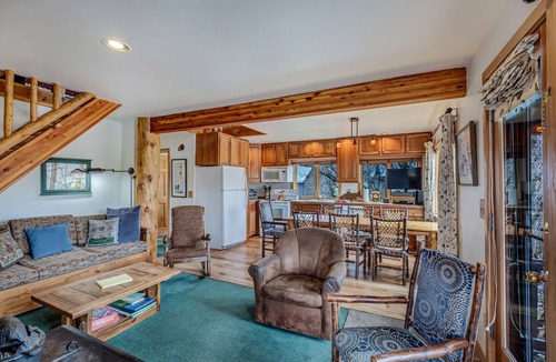 Clark Ski Chalet | Smokey - Gorgeous cabin right on the Elk River