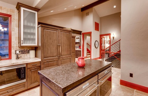 Copper Mountain House | Snow Maker Manor: Pet-Friendly, True Ski-in/Out, Hot Tub, Theater, Pool Table