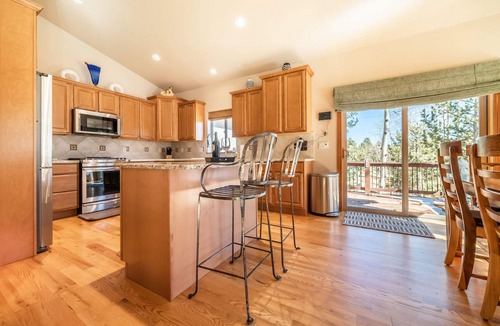 Woodland Park House | Snow Place Like Home: Mountain Retreat