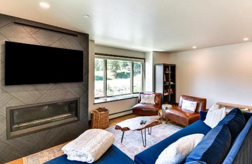 Four O'Clock House | Snowflake Peak 8 Retreat: Ski-In/Out & Trailhead