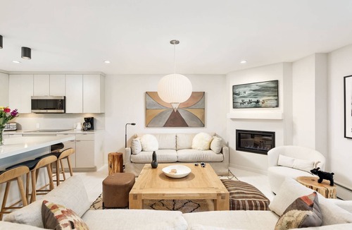 Snowmass Village Condo | Snowmass Mountainside Condo. Pool/Hot Tub, Bonus Sleeping Den, FP, Balcony with Views