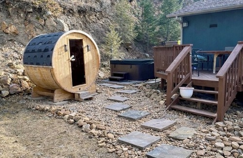 Idaho Springs Cabin | SodaCreek Lookout 1.3 mi to I-70 with Sauna
