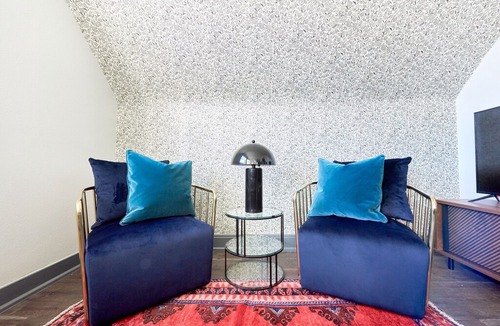 Uptown Apartment | Sonder | The Essex | Cozy 2BR + Workspace
