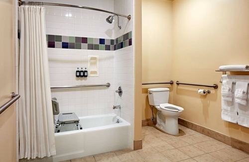 Beverly Grove Hotel | Sophisticated Retreat | Hollywood Walk of Fame - 3.5 miles | Onsite Parking