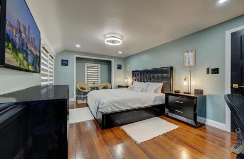 South Euclid House | South Euclid Home 10 Minutes to Cleveland Clinic
