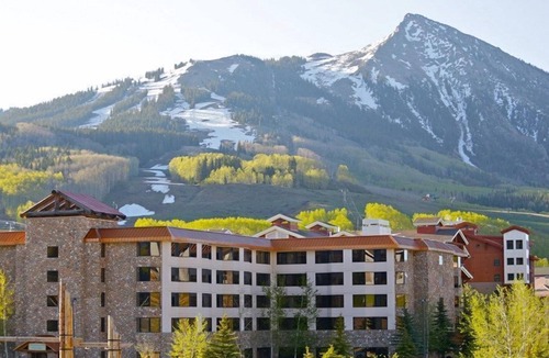 Mount Crested Butte Condo | Spacious 2 Queen Condo, Pet-Friendly + Kitchenette