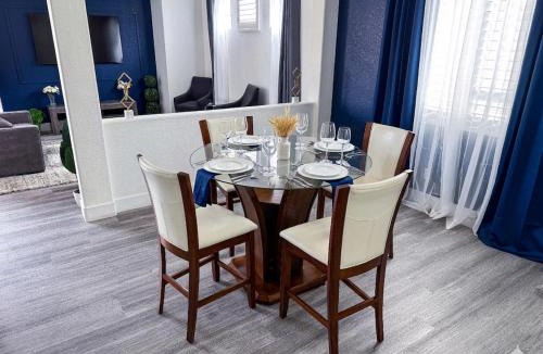 Spring Valley House | Spacious 3-Bed Family Retreat WiFi & Parking