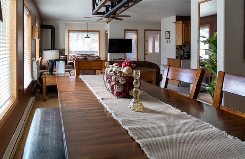 Ouray Condo | Spacious 3-Bed Retreat in Ouray: Family Comfort & Convenience Await | Sleeps 8