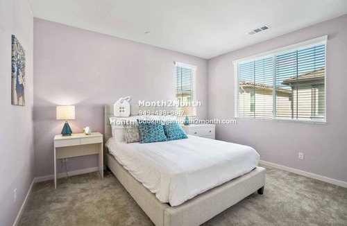 Chino House | Spacious 3B/2.5BA I Single Story I Pet Friendly #41405