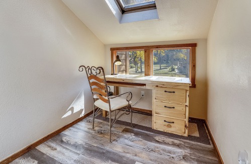 Peak 9 House | Spacious 3BR townhome in Breckenridge with hot tub at Cedars 2!