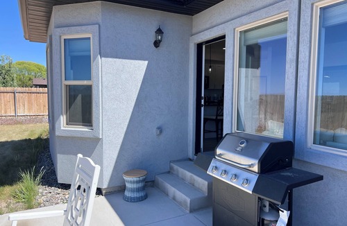 Winnemucca House | Spacious 4-bedroom Home with Beautiful Views