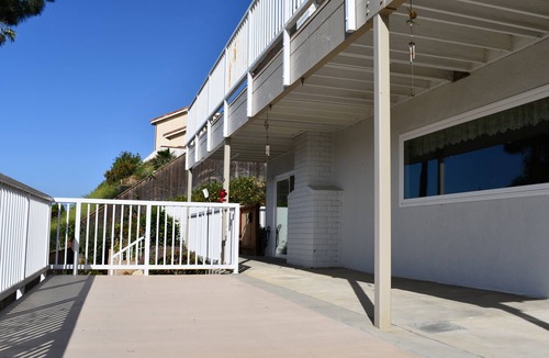 Ventura House | Spacious 4 BR 2 Story houe